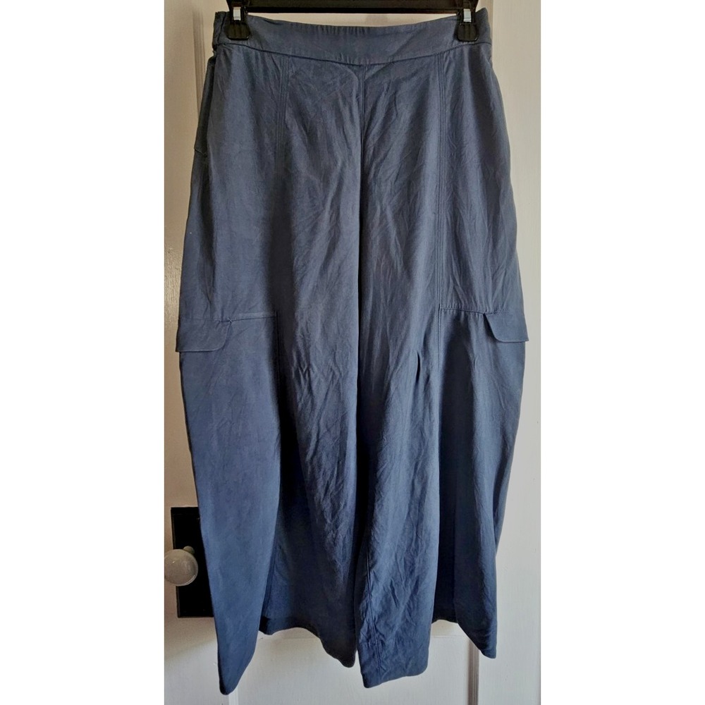 Lululemon Metropolis maven high rise crop iron blue wide leg cargo pants‎ Sz6